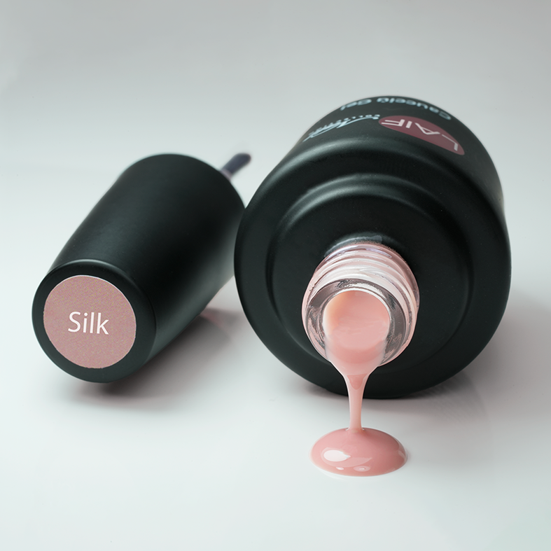 Caucciù Silk Gel 15ml LF689