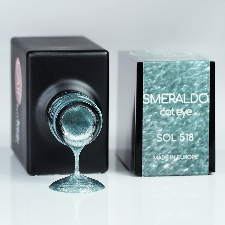 Soak Off 518 cateye Smeraldo