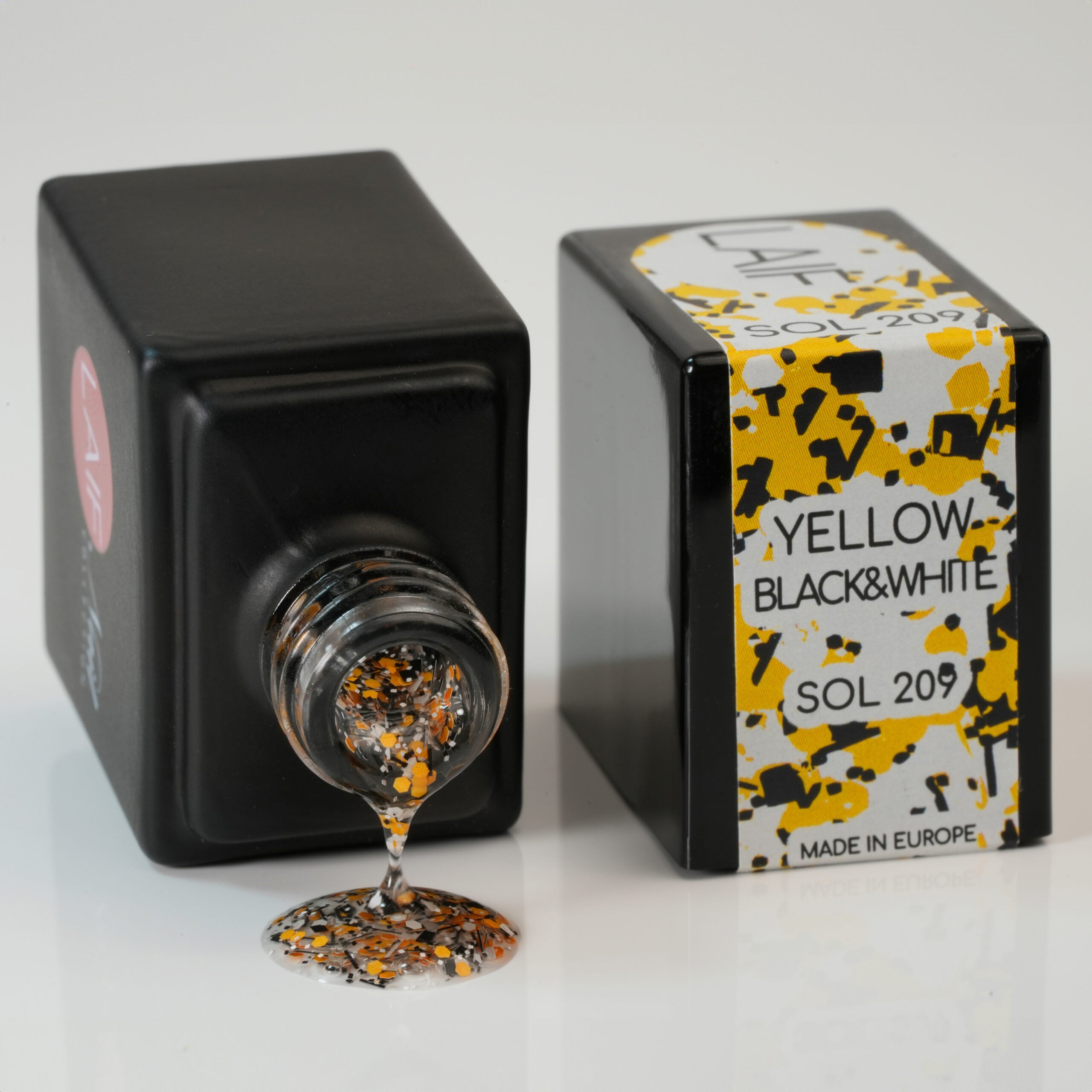 Soak Off 209 Yellow and Black and White
