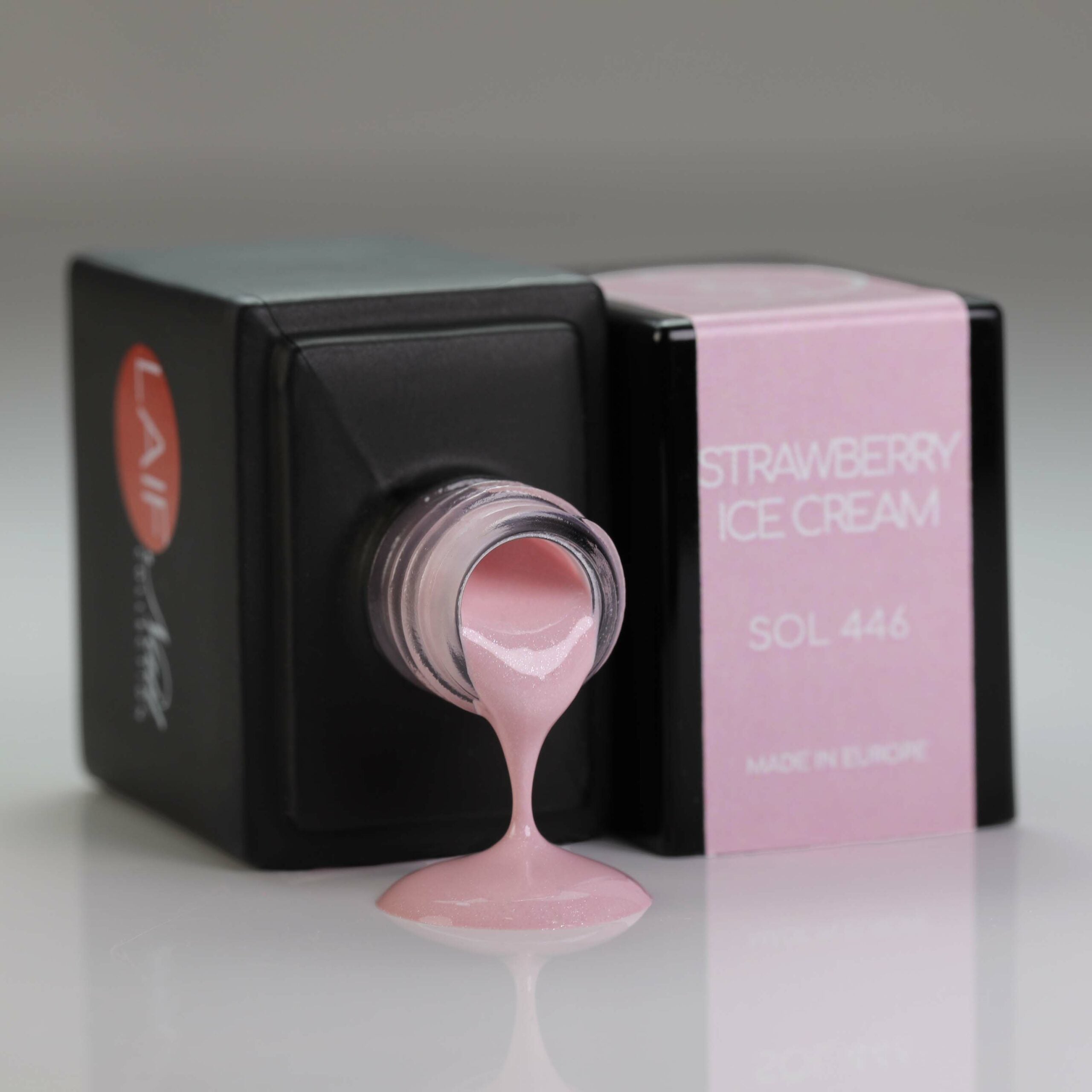 Soak Off 446 Strawberry Ice Cream